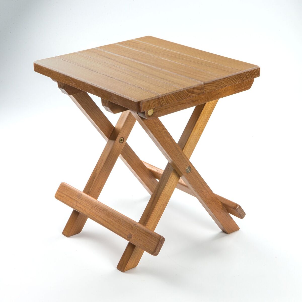 WhiteCap 60034 Teak Groove Top Fold Away Table WhiteCap 60034 Boat